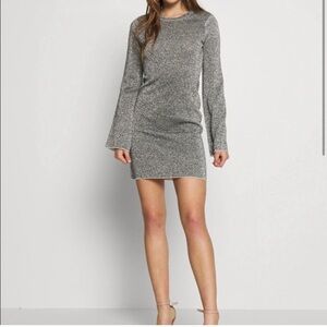 GOOD AMERICAN All That Glitters Bell Sleeve Sparkle Dress NEW Metallic Silver